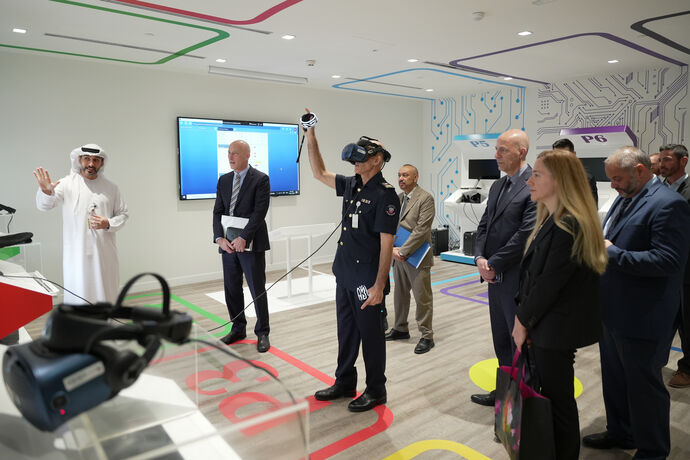 Abu Dhabi Customs hosts US Customs and Border Protection delegation in Masdar City