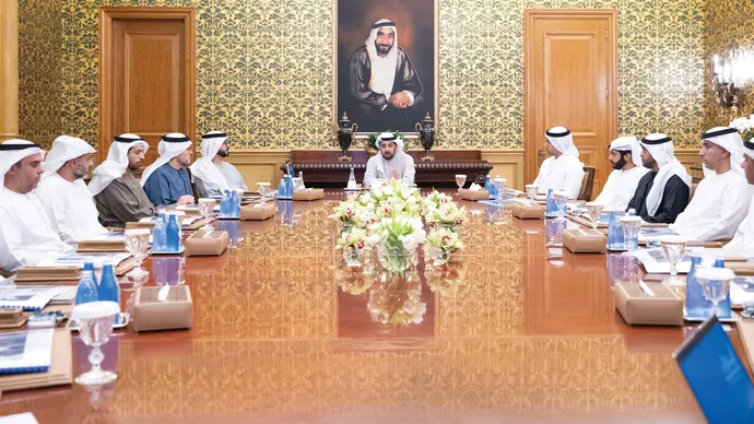 حمدان بن زايد يطَّلع على نتائج ومخرجات مهرجان ليوا الدولي (ليوا 2026)