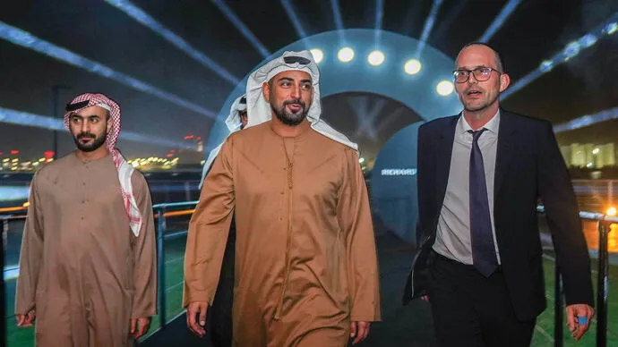 بحضور زايد بن سلطان بن خليفة.. متحف اللوفر أبوظبي يعلن اسم الفائز بالنسخة الرابعة من جائزة ريتشارد ميل للفنون