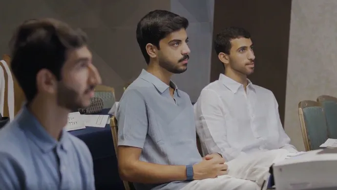 طلبة متفوقون من أبناء وبنات شهداء الإمارات يشاركون في برنامج إكسبو أوساكا 2025 في اليابان