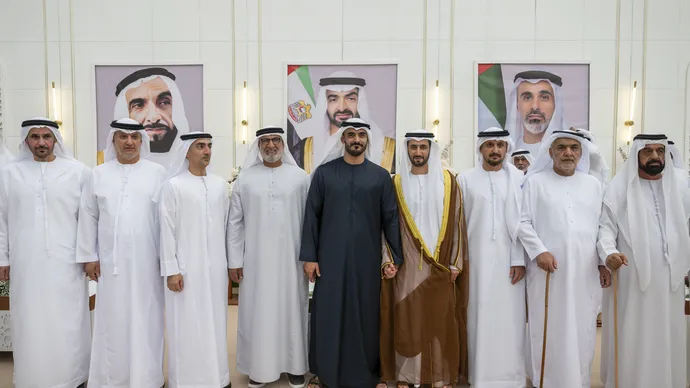 زايد بن محمد بن زايد يحضر حفل استقبال بمناسبة أفراح النيادي والشامسي
