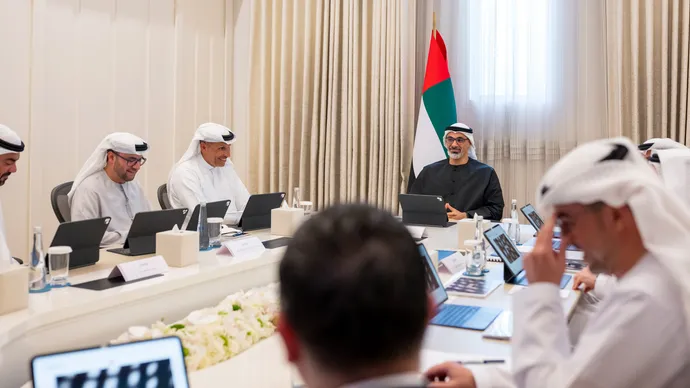 خالد بن محمد بن زايد يترأس اجتماع مجلس إدارة "لِعماد"