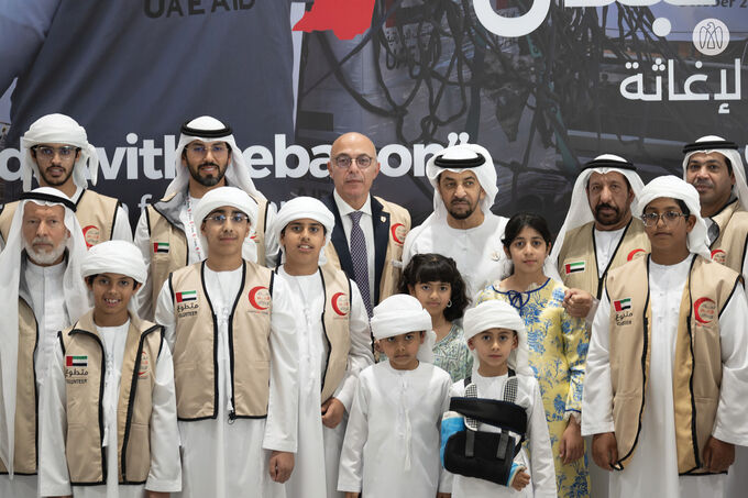 Hamdan bin Zayed participates in UAE stands with Lebanon humanitarian campaign efforts in Abu Dhabi