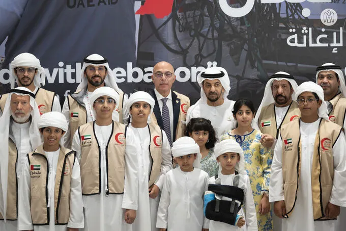 Hamdan bin Zayed participates in UAE stands with Lebanon humanitarian campaign efforts in Abu Dhabi