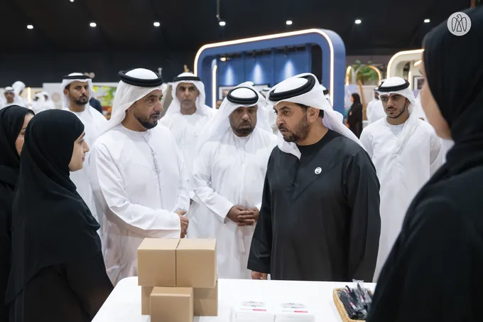 Hamdan bin Zayed visits 5th Al Dhafra Dates Festival in Madinat Zayed