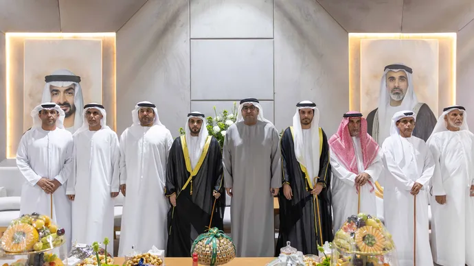 Mohammed bin Hamdan bin Zayed attends Al Mheiri weddings reception
