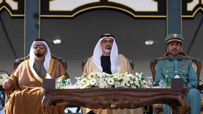 تحت رعاية رئيس الدولة.. خالد بن محمد بن زايد يشهد حفل تخريج كلية الشرطة