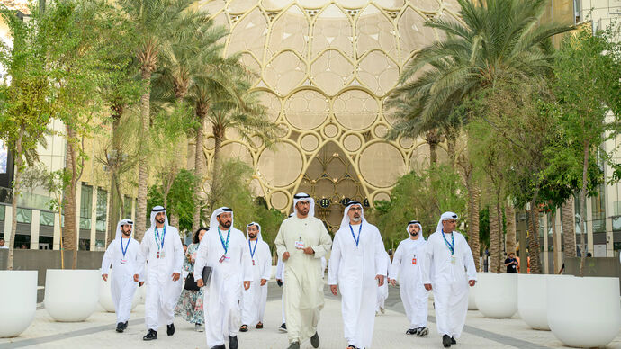 Khaled bin Mohamed bin Zayed visits COP28
