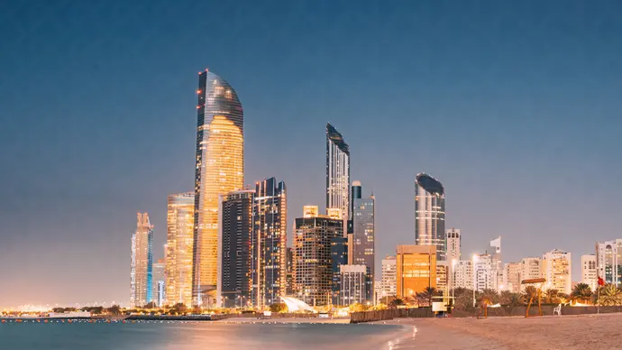 Abu Dhabi Investment Office collaborates with Khazna to build advanced data centre under Musataha programme