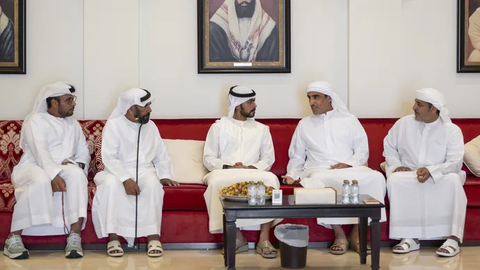 Khalifa bin Tahnoon bin Mohammed offers condolences on the passing of Saeed Suhail Al Mansouri