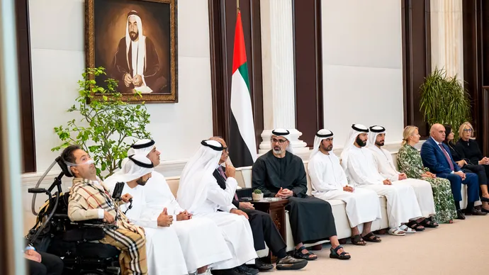 خالد بن محمد بن زايد يستقبل عدداً من الضيوف والمشاركين في النسخة الثانية من منتدى الرعاية الاجتماعية في أبوظبي