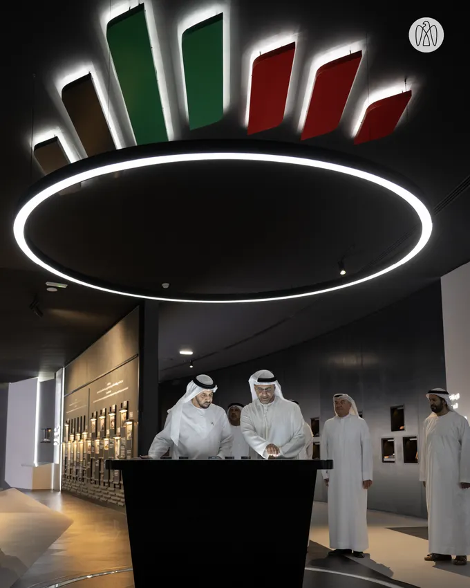 Hamdan bin Zayed visits National Library and Archives