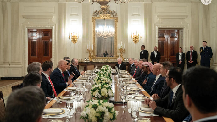 Tahnoon bin Zayed concludes official visit to Washington