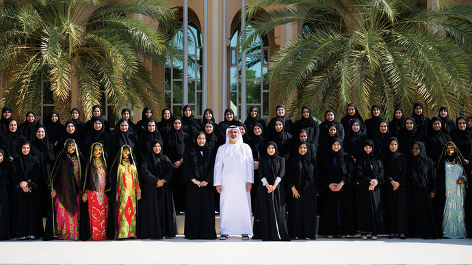 Khaled bin Mohamed bin Zayed visits General Women’s Union in Abu Dhabi