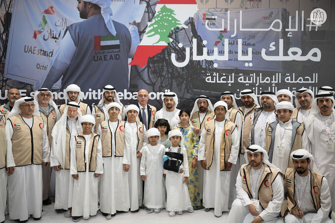 Hamdan bin Zayed participates in UAE stands with Lebanon humanitarian campaign efforts in Abu Dhabi