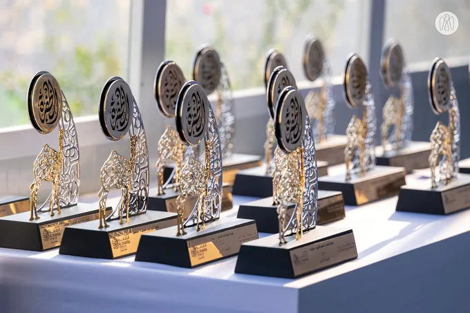 Mohammed bin Hamdan bin Zayed attends Sweihan Mazayna, part of Al Dhafra Festival