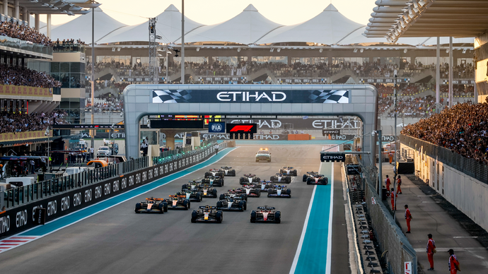 سباق جائزة الاتحاد للطيران الكبرى للفورمولا 1 في أبوظبي يعقد فعاليات نسخته الـ16