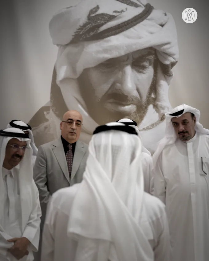 Hamdan bin Zayed visits National Library and Archives