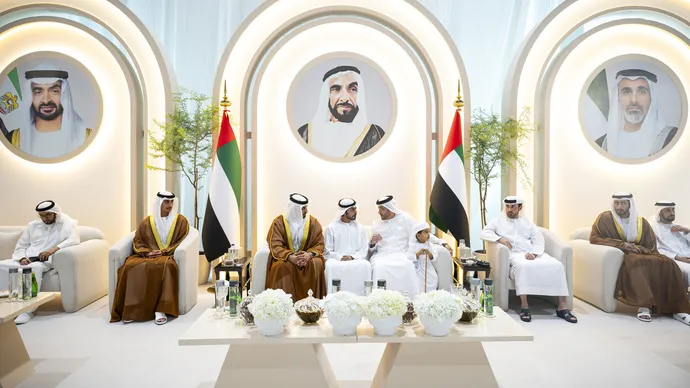 خليفة بن طحنون بن محمد  يحضر حفل استقبال بمناسبة أفراح الشامسي والسالمي