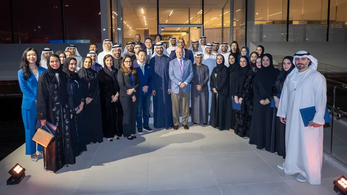 جامعة محمد بن زايد للذكاء الاصطناعي تطلق «الأكاديمية» وأول زمالة من نوعها في العالم تجمع بين الذكاء الاصطناعي والفنون