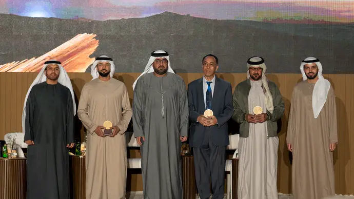 تحت رعاية هزاع بن زايد.. محمد بن حمدان بن زايد يشهد ملتقى «والنجم»