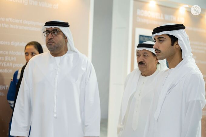 Hamdan bin Zayed visits Bu Hasa field and praises ADNOC’s efforts in employing artificial intelligence and technology in production processes