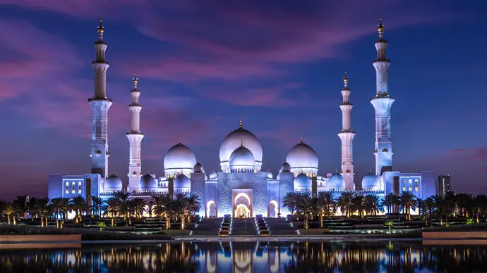 Sheikh Zayed Grand Mosque ranks 1st in Middle East for top attractions and 3rd globally for cultural and historical experiences in Tripadvisor Report 2024