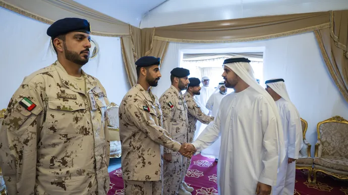 ذياب بن محمد بن زايد يقدِّم واجب العزاء في شهيد الوطن والواجب عيسى غلوم البلوشي