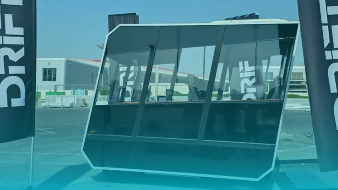 تحت إشراف مجلس الأنظمة الذكية ذاتية الحركة.. مركز النقل المتكامل (أبوظبي للتنقل) يعترف بالمركبات الذكية المعيارية فئةً جديدة على طرق الإمارة للمرة الأولى عالمياً