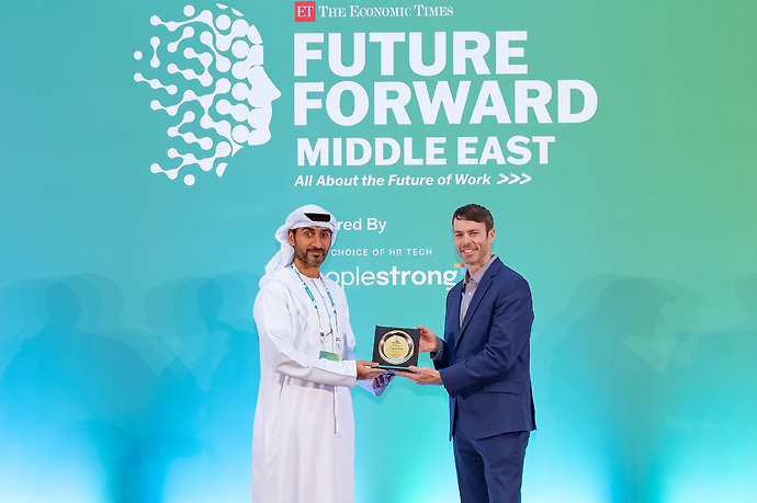 Abu Dhabi Customs wins HR Icons Award