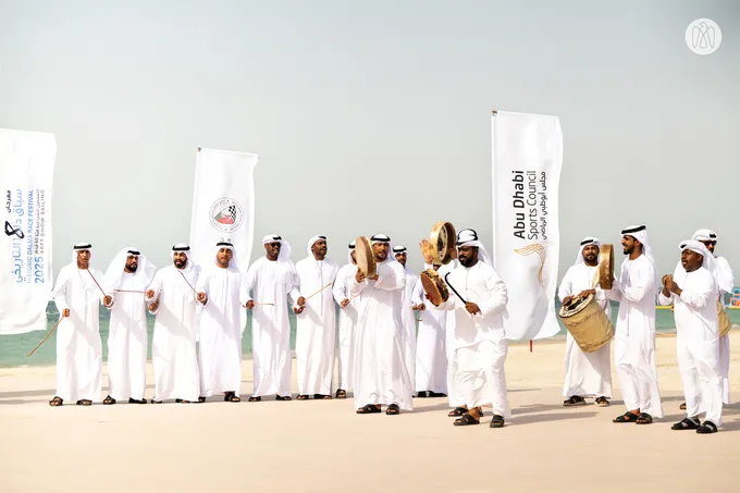 Hamdan bin Zayed crowns the winners of the 8th edition of the Dalma Historic Traditional Dhow Race, 60-foot category