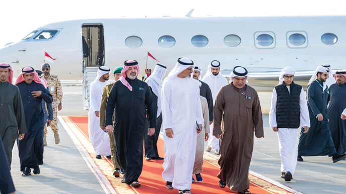 Crown Prince of Abu Dhabi received by Crown Prince of Bahrain in Manama on brotherly visit