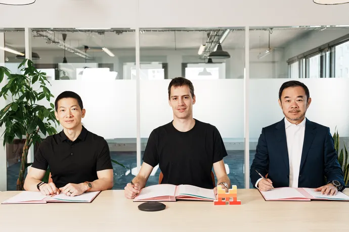 G42 and Mistral AI unite to build next-generation AI platforms and infrastructure