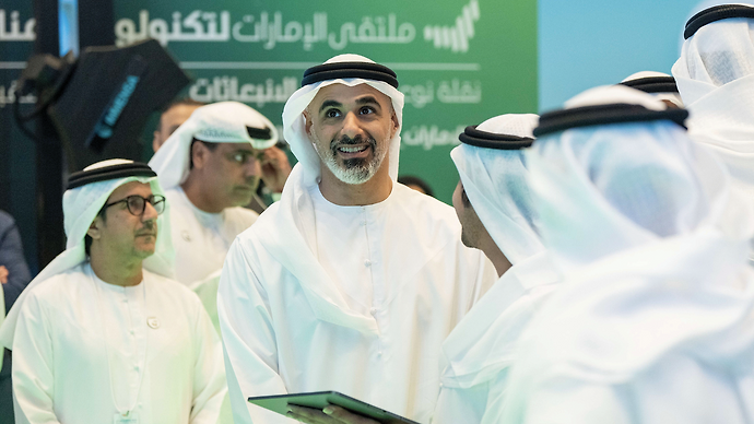 خالد بن محمد بن زايد يشهد جانباً من فعاليات ملتقى الإمارات لتكنولوجيا المناخ  في دورته الأولى