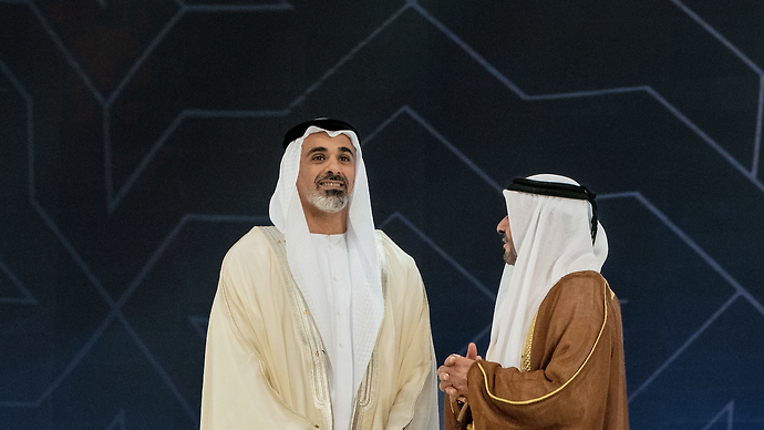 تحت رعاية رئيس الدولة، خالد بن محمد بن زايد يكرم الفائزين بجائزة الشيخ خليفة للامتياز في دورتها الـ20