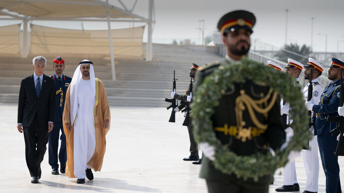 Theyab bin Mohamed bin Zayed receives Singapore Prime Minister at Wahat Al Karama