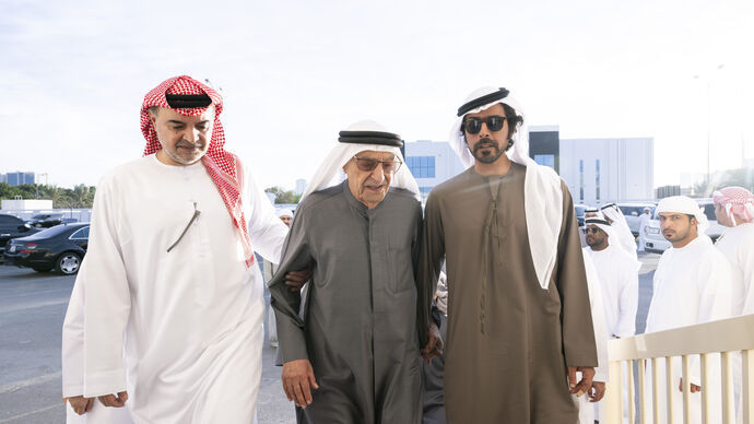 Khalifa bin Tahnoon bin Mohammed offers condolences on the passing of Abdulla Ameen Al Shorafaa