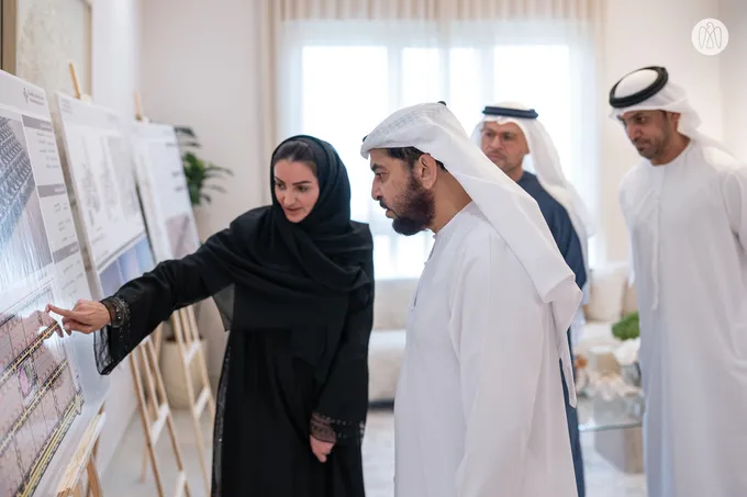 Hamdan bin Zayed inspects Al Sila City housing and Baya Al Sila infrastructure projects
