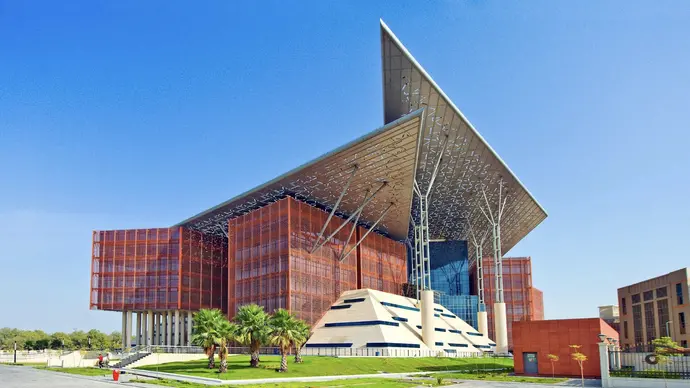 Abu Dhabi Judicial Department launches instalment service for litigation fees, notary services, and lawyer expenses in emirate