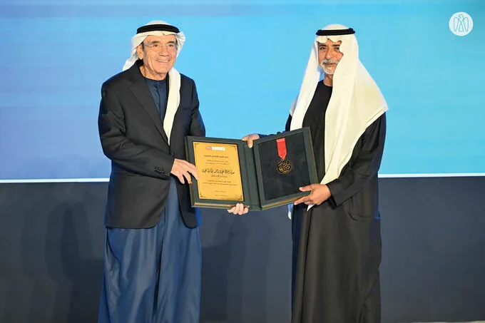 Nahyan bin Mubarak receives inaugural Emirati Day for Education Award