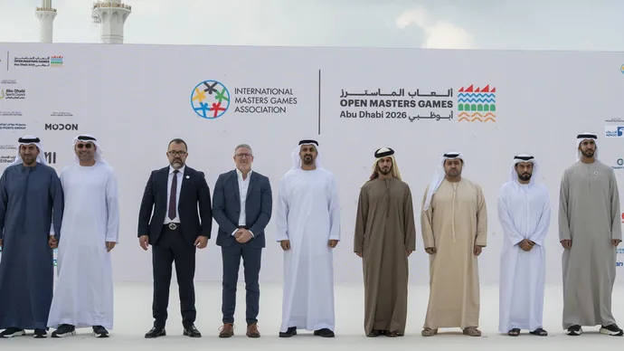 ذياب بن محمد بن زايد يشهد الكشف عن الميداليات الرسمية لألعاب الماسترز أبوظبي 2026