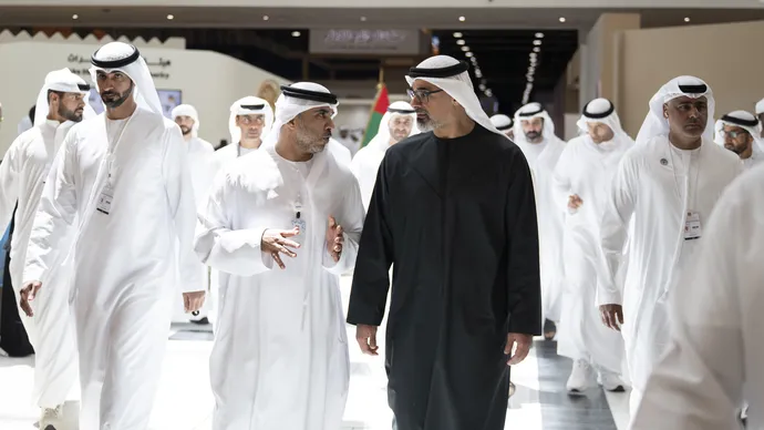خالد بن محمد بن زايد يزور معرض أبوظبي الدولي للصيد والفروسية
