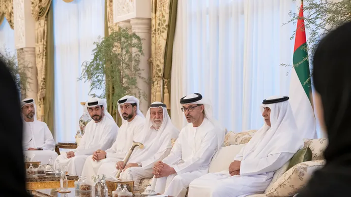 Hazza bin Zayed receives outstanding high school students from Al Ain Region
