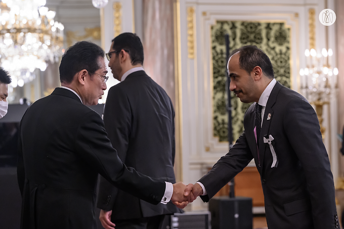 Khaled bin Mohamed bin Zayed visits State Guest House, Akasaka Palace in Tokyo to offer condolences on the passing of former Japanese Prime Minister Shinzo Abe