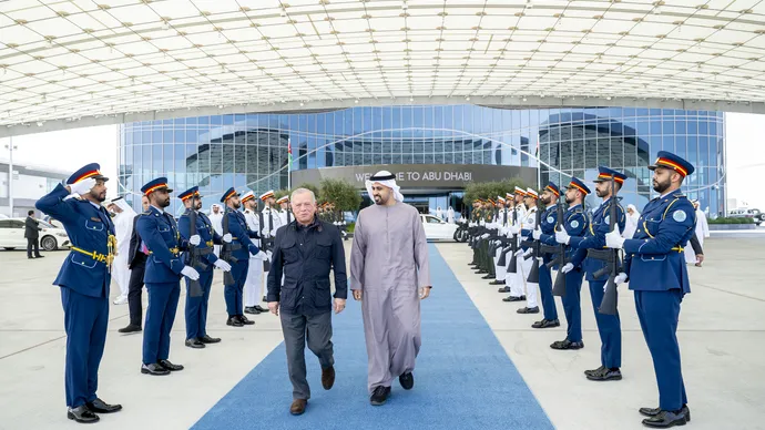 Theyab bin Mohamed bin Zayed bids farewell to King of Jordan as he concludes visit to UAE