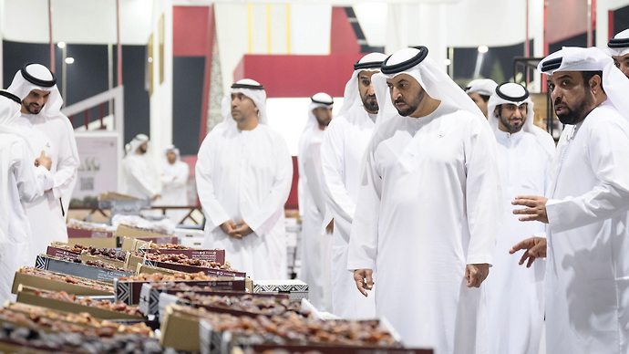 Hamdan Bin Zayed Visits 1st Liwa Date Festival and Auction