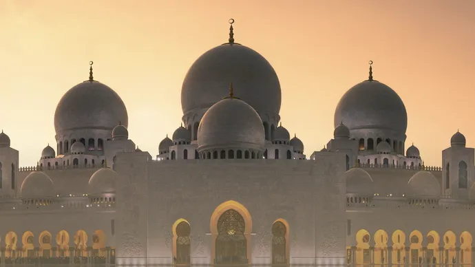 Sheikh Zayed Grand Mosque to welcome worshippers and visitors with integrated services during Ramadan