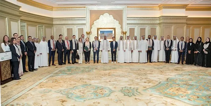 بدعم من دائرة الصحة – أبوظبي.. &quot;جي 42 للرعاية الصحية&quot; و&quot;أسترازينيكا&quot; يتعاونان لتصنيع مستحضرات دوائية مبتكرة في أبوظبي