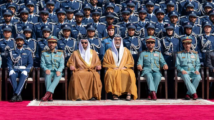 تحت رعاية رئيس الدولة..  خالد بن محمد بن زايد يشهد حفل تخريج كلية الشرطة