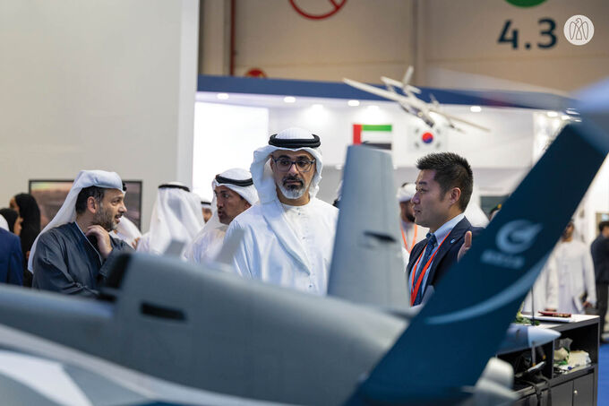 Khaled bin Mohamed bin Zayed visits UMEX and SimTEX